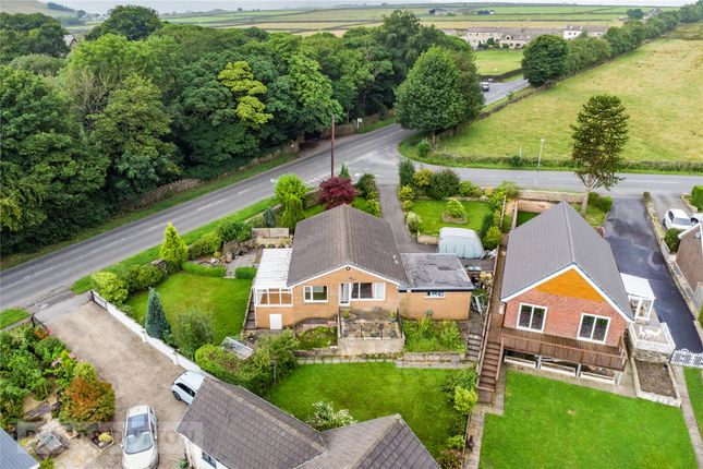 Blackmoorfoot, Linthwaite... 2 bed bungalow for sale
