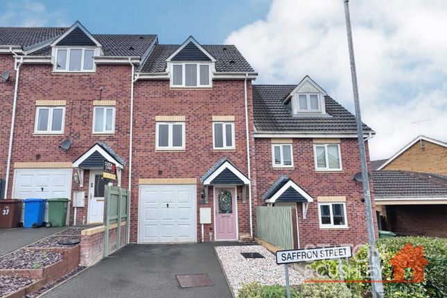 3 bedroom town house for sale