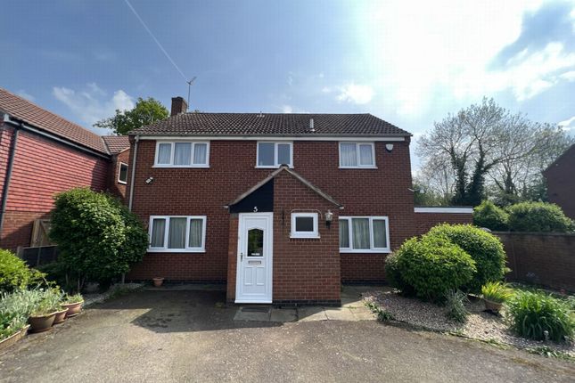 Cottesmore Avenue, Oadby, LE2 4 bed detached house for sale