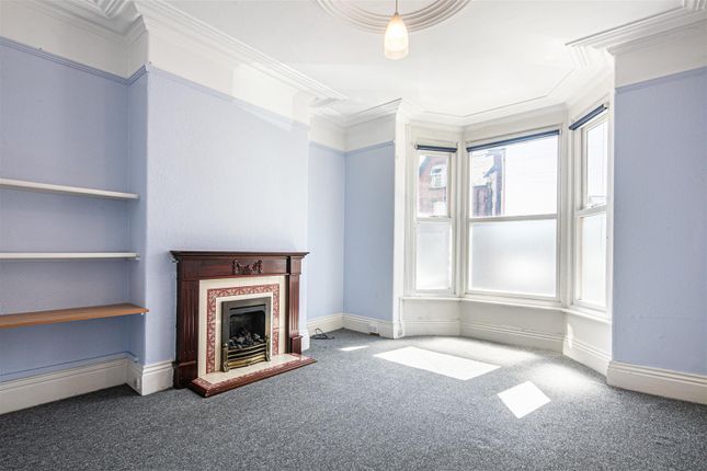 Thompson Road, Botanical Gardens S11 4 bed terraced house for sale