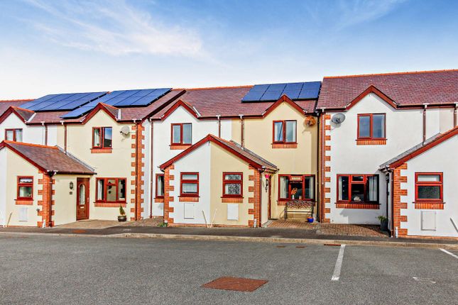 Maes Capel, Cemaes Bay, LL67 2 bed terraced house for sale