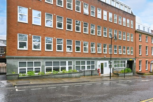 Winckley Square, Preston PR1 3 bed flat for sale