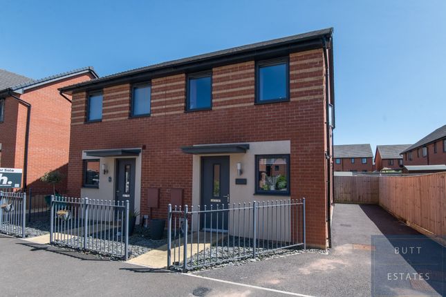2 bedroom semi-detached house for sale