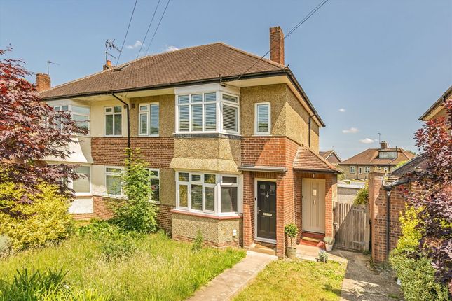 Warwick Road, Thames Ditton KT7 2 bed maisonette for sale