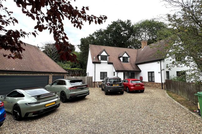 Prescott, Langdon Hills 5 bed detached house for sale