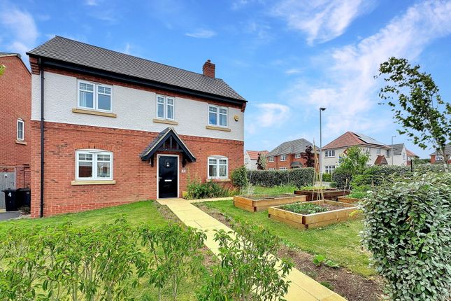Ayrton Drive, Castle Donington  DE74 5 bed detached house for sale