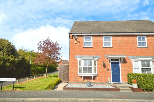 3 bed end terrace house