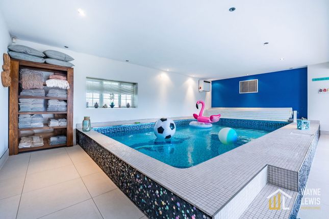 Pencoed Avenue, Pontypridd, CF37 4AN 6 bed detached house for sale