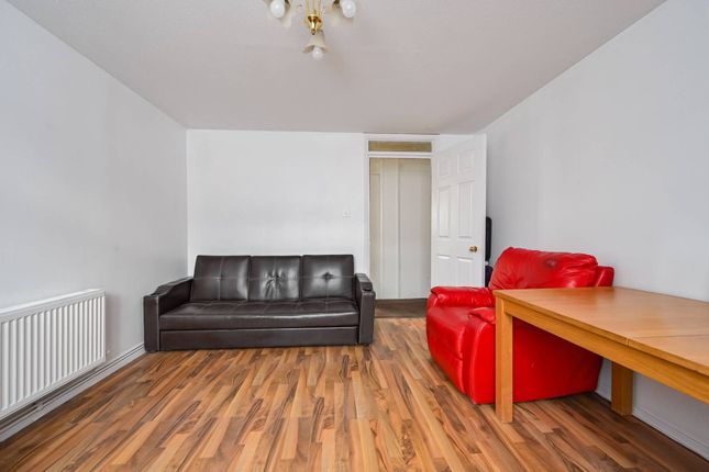 Langham Road, Harringay, London, N15 1 bed flat for sale