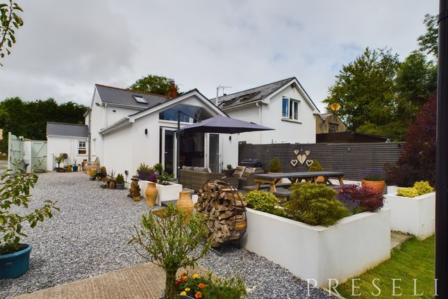 Broadmoor Cottages, Broadmoor... 4 bed house for sale