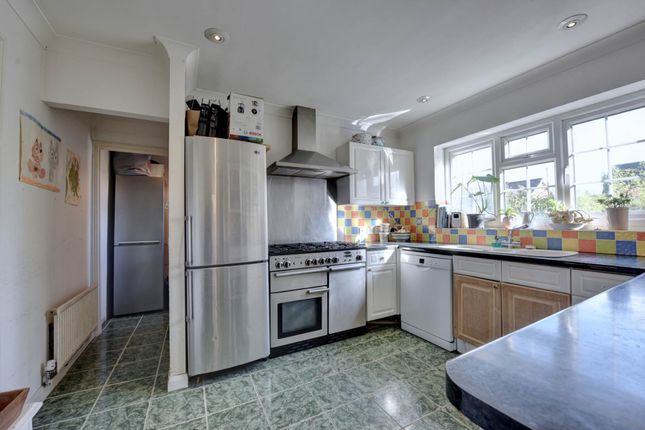 Niagara Road, Henley On Thames 3 bed semi