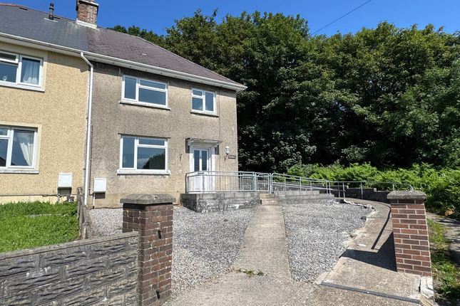 St. James Crescent, Pyle CF33 3 bed semi