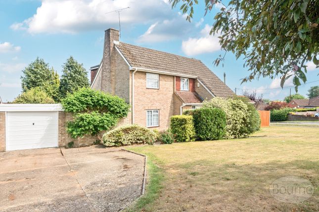 Oakland Avenue, Farnham, Surrey, GU9 4 bed detached house for sale