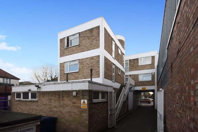 Church Road, Northolt 2 bed apartment for sale