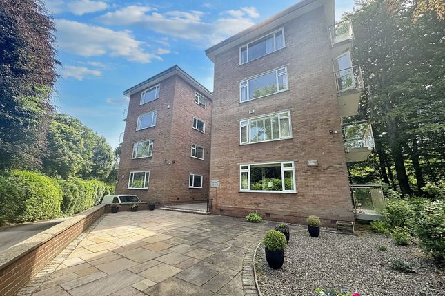 Chatsworth Road, Manchester M28 3 bed apartment for sale