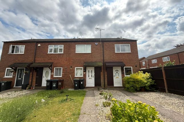Apsledene, Gravesend, Kent, DA12 2 bed terraced house for sale