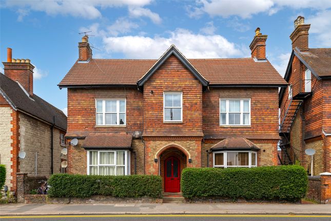 Croydon Road, Reigate, Surrey, RH2 1 bed flat for sale