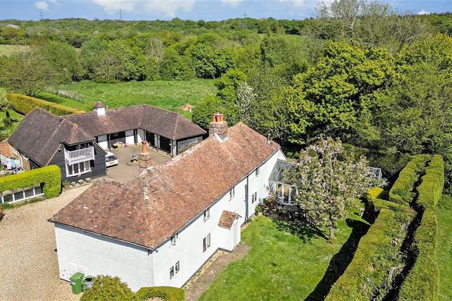 5 bed detached house