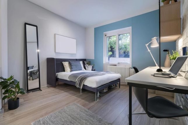 Park Avenue, Huddersfield 1 bed apartment for sale
