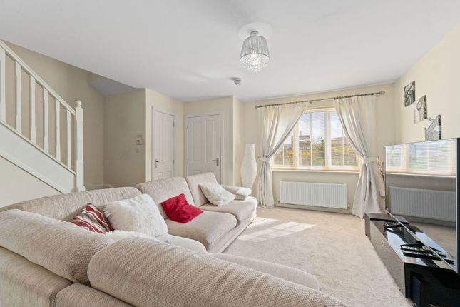 Bluebell Court, Armadale, EH48 3 bed semi