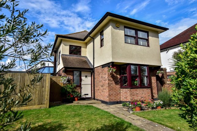 Horseshoe Lane, Watford WD25 3 bed detached house for sale