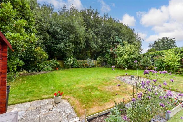 4 bedroom detached bungalow for sale