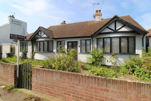 Central Avenue, Herne Bay, CT6 3 bed detached bungalow for sale