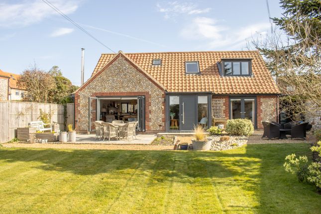 Holt Road, Cley 3 bed chalet for sale