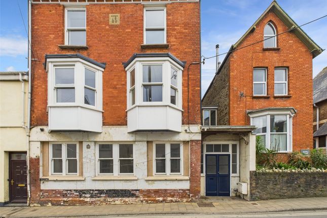 Combe Martin, Ilfracombe 6 bed terraced house for sale