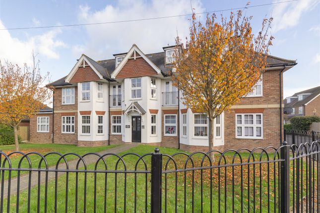 Maidstone Road, Paddock Wood 2 bed apartment for sale