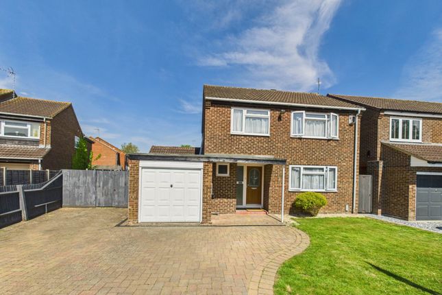 Bakers Walk, Weston Turville 4 bed detached house for sale