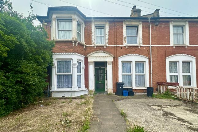 3 bed flat