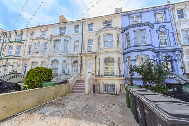6 bedroom terraced house for sale