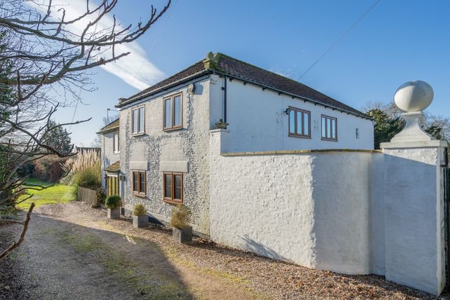 West Caister 5 bed detached house for sale