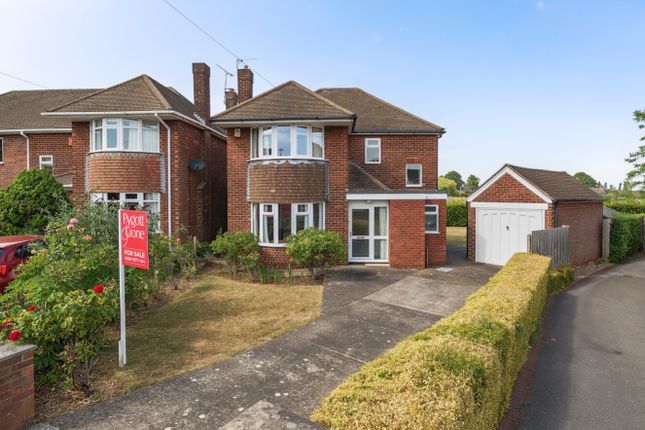 Broadway Close, Lincoln... 3 bed detached house for sale