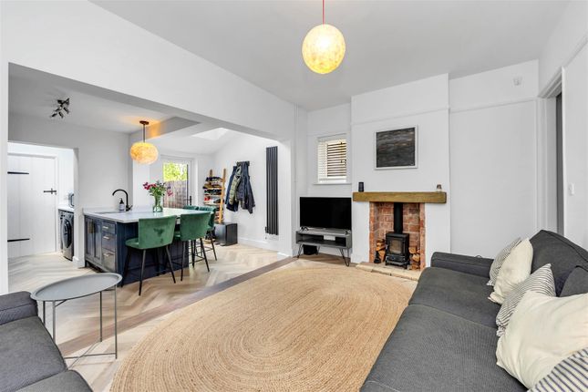 Avenue Approach, Bury St. Edmunds 3 bed end of terrace house for sale