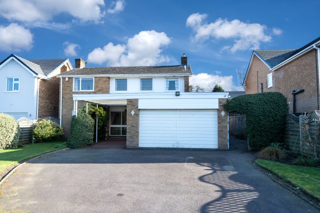 4 bed detached house