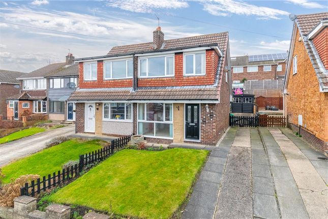 Woodlea Close, Yeadon, Leeds, West... 3 bed semi