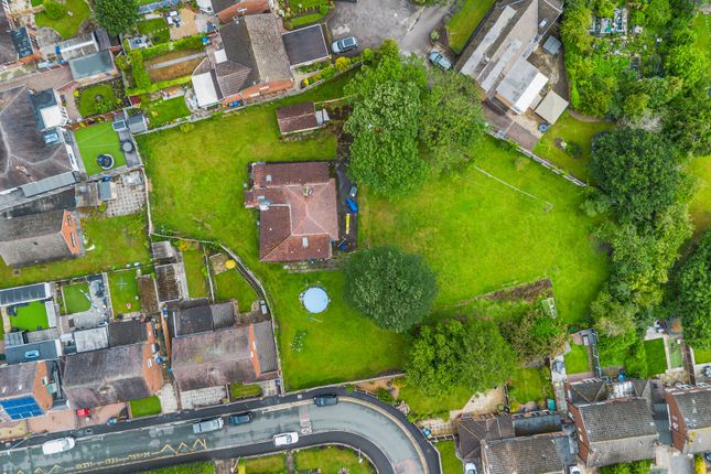 Ditchfield Road, Widnes WA8 4 bed detached bungalow for sale
