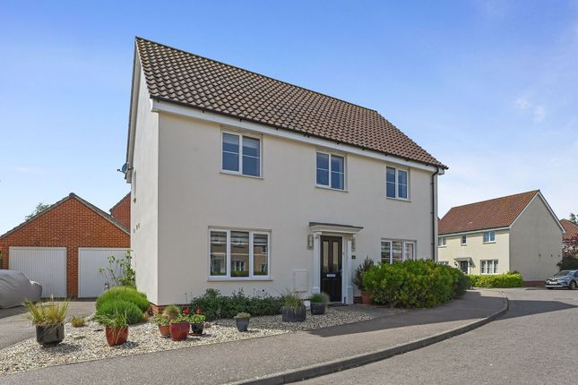 Swallows Close, Hollesley, IP12 4 bed detached house for sale