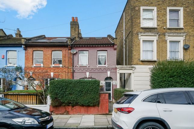 Lambton Road, Crouch Hill 2 bed terraced house for sale