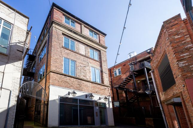 Peter Lane, York, North Yorkshire, YO1 2 bed apartment for sale