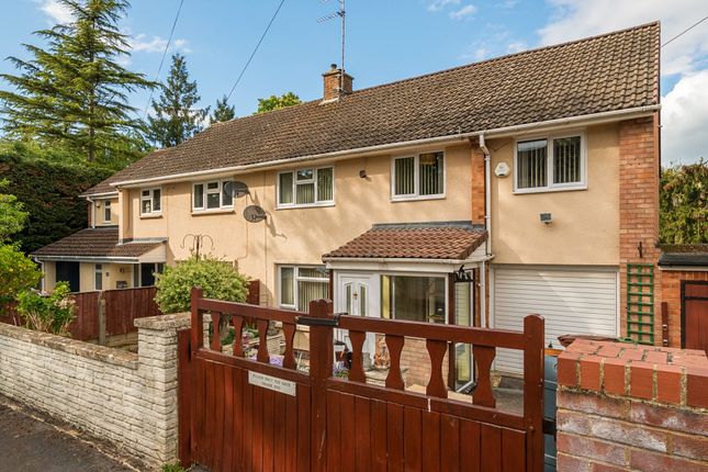 Castlefields Avenue, Cheltenham GL52 4 bed semi