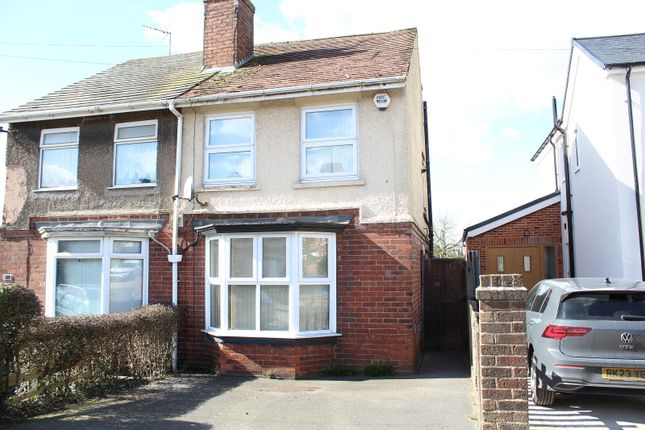 Leamoor Avenue, Somercotes... 3 bed semi
