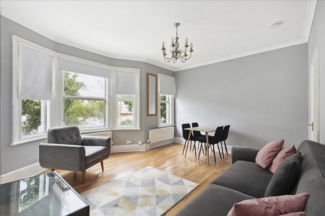 Petley Road, Hammersmith, London, W6 2 bed apartment for sale
