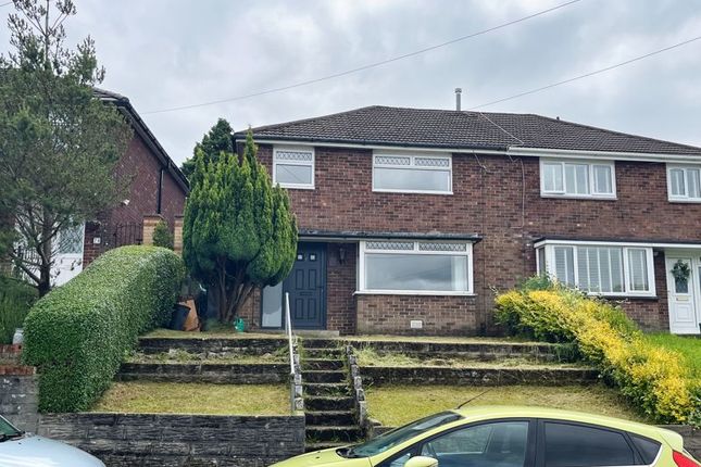 Llansawel Crescent, Neath, SA11 2UL 3 bed semi