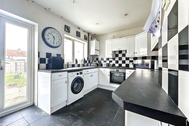 Lewis Avenue, Twydall, Kent, ME8 3 bed terraced house for sale