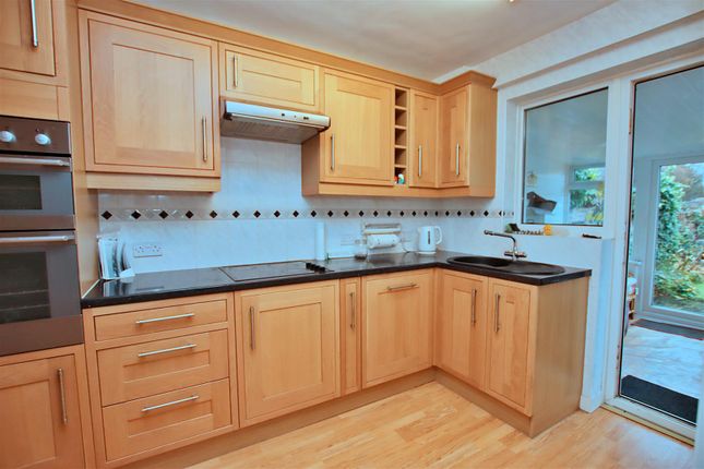 Kenilworth Drive, Borehamwood 3 bed house for sale