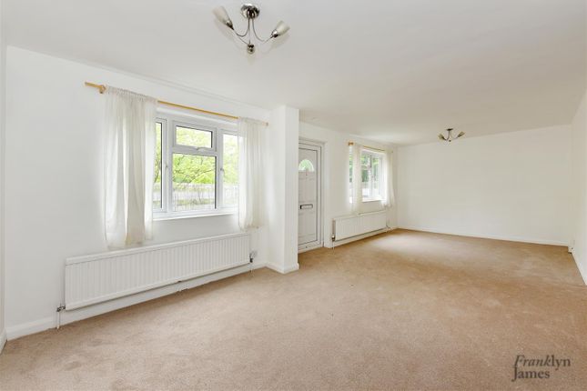 Westferry Road, London, E14 3 bed house for sale