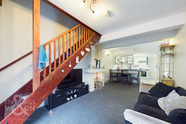 Nelson Road North, Great Yarmouth 2 bed end of terrace house for sale